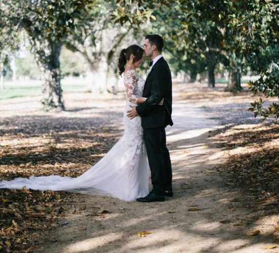 Real wedding – Kathryn & Andrew, Melbourne VIC
