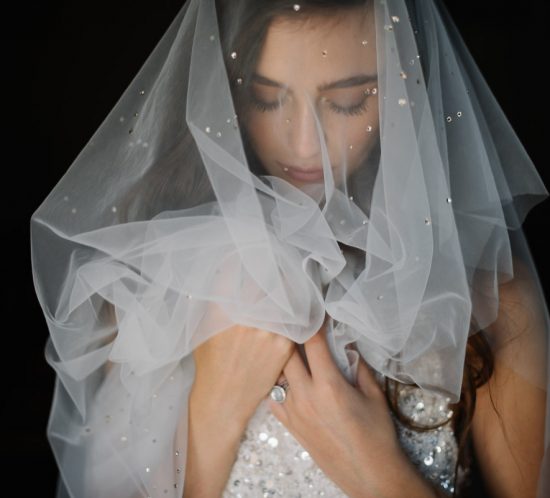 Contemporary Wedding Veils – Daphne Newman